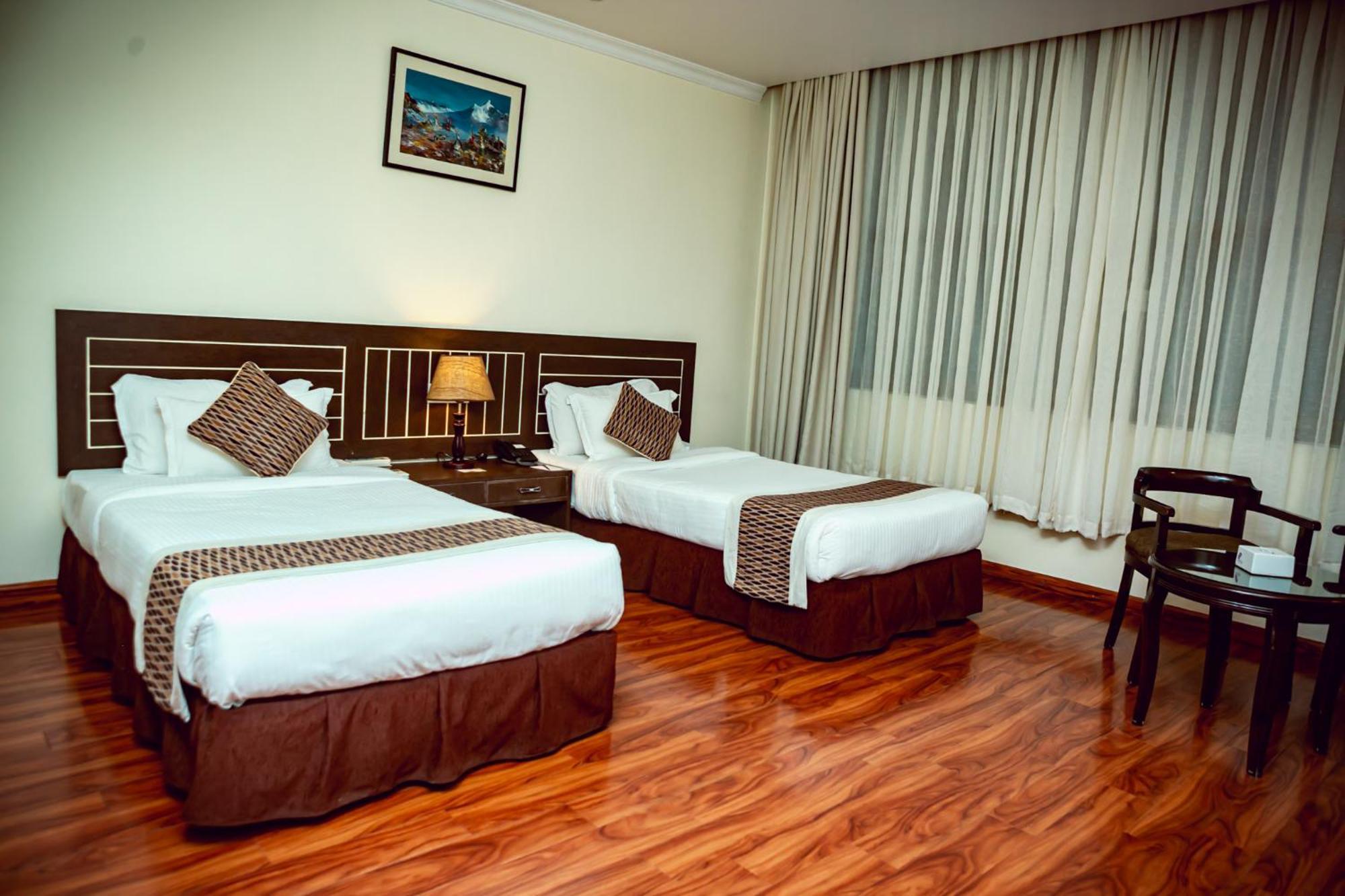 Vannasut Hotel And Spa Катманду Екстериор снимка