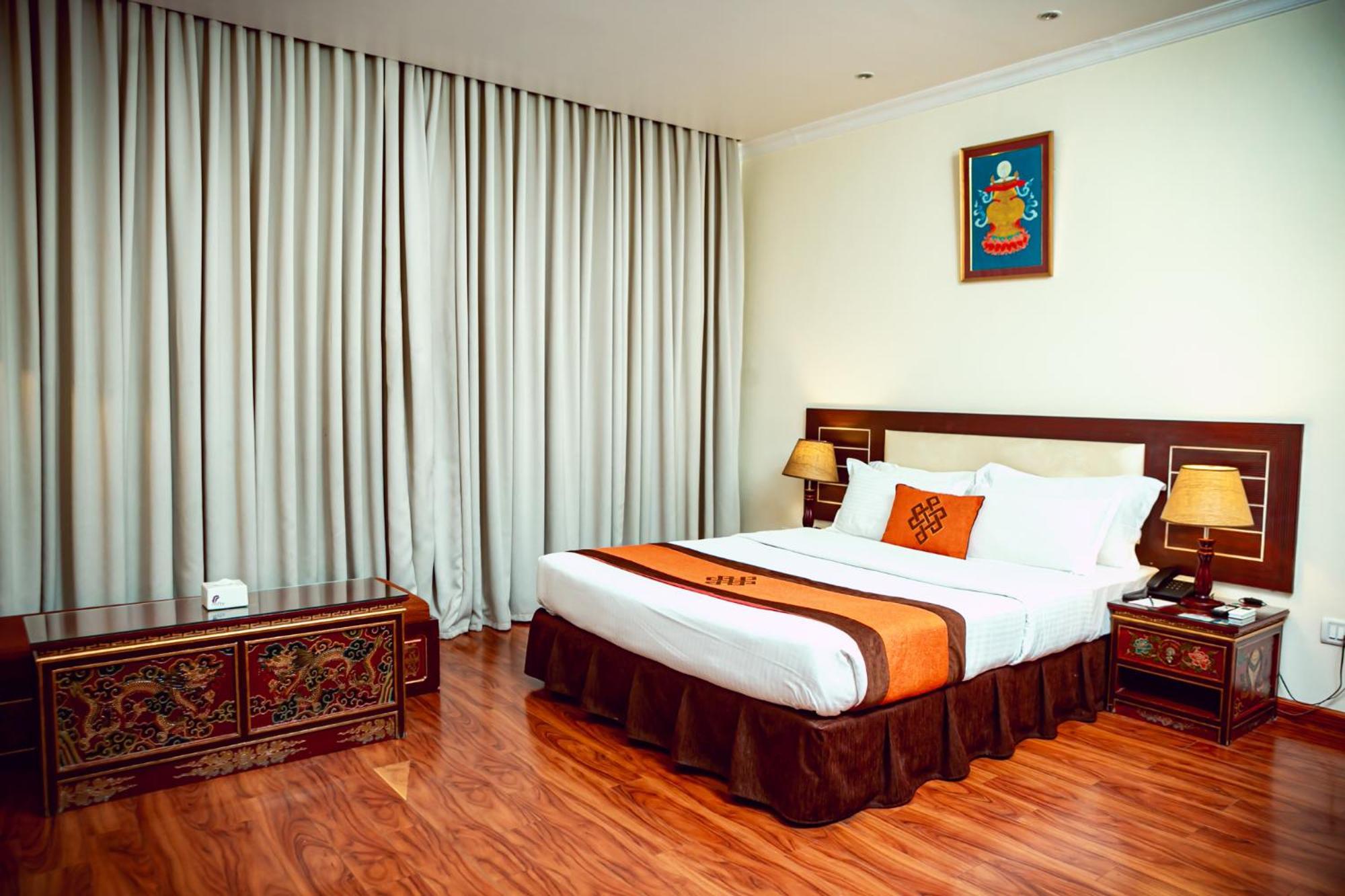 Vannasut Hotel And Spa Катманду Екстериор снимка